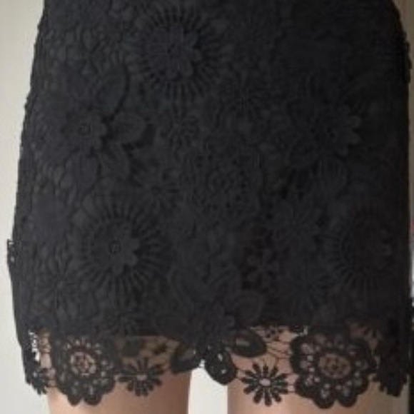 Topshop black crochet mini skirt size 2 - Picture 4 of 8
